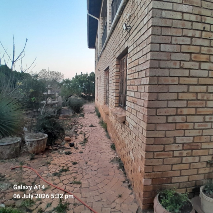 4 Bedroom Property for Sale in Safari Gardens North West